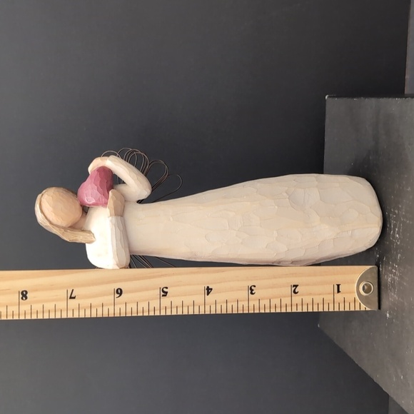 2000 Willow Tree,Angel of The Heart Figurine. - Picture 7 of 7